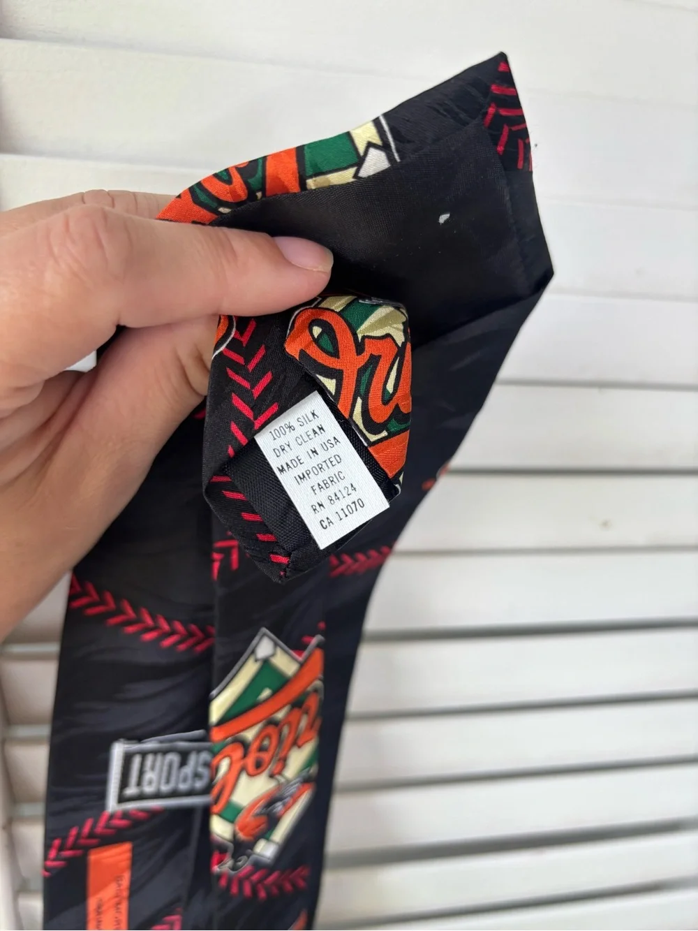 Vintage 1998 Baltimore Orioles Men’s Silk Tie